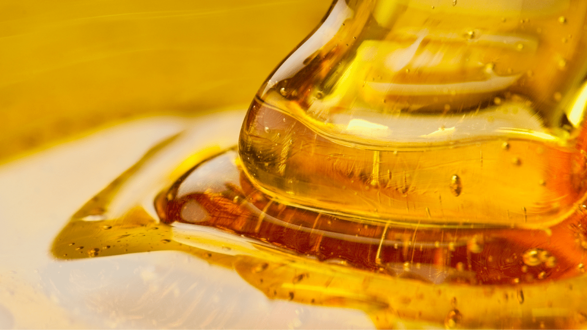 How To Make Hot Honey In 5 Minutes (DIY Recipe) - Huckle Bee Farms LLC