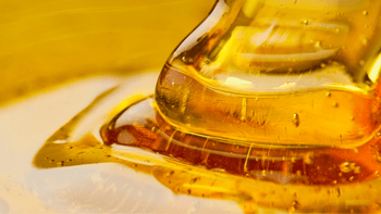 How To Make Hot Honey In 5 Minutes (DIY Recipe) - Huckle Bee Farms LLC