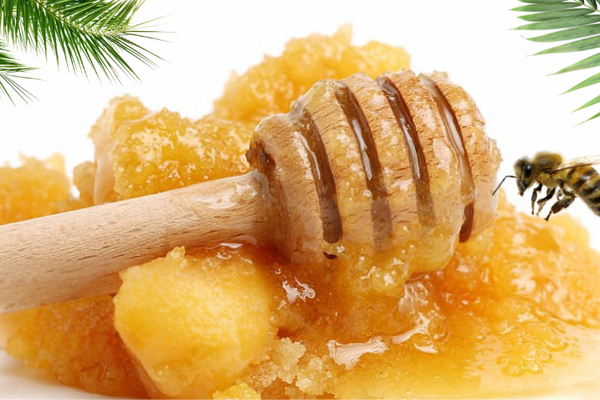 Honey Crystallizes: Unraveling Its Sweet Secrets - Huckle Bee Farms LLC