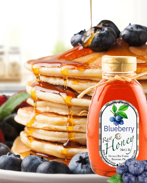 1 Lb Blueberry Infused Honey - Gift Set - Huckle Bee Farms LLC