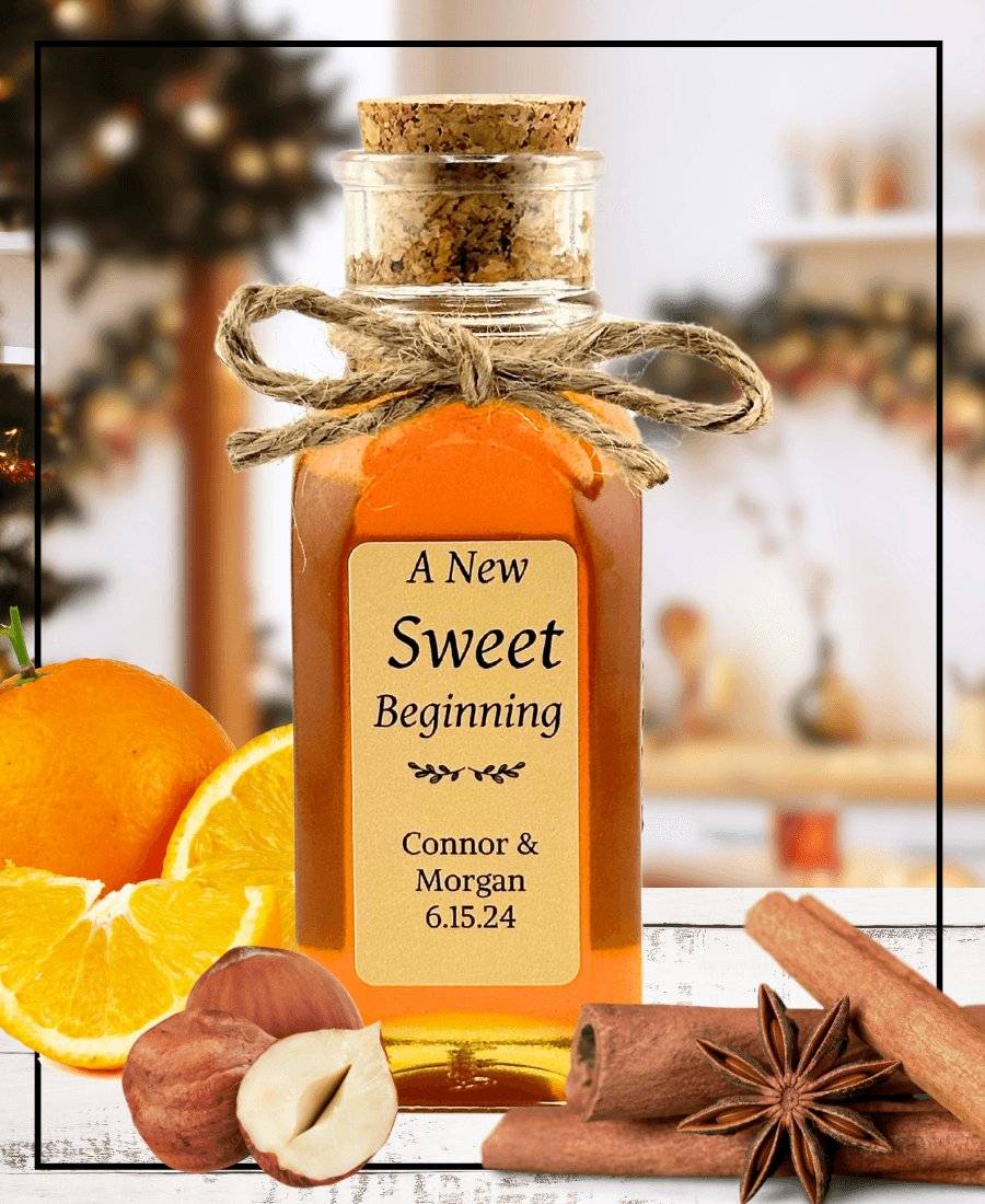 Christmas Magic honey blend in a decorative glass jar with a cork lid and twine bow. Infused with cinnamon, orange, and hazelnut flavors, perfect for festive gifting.